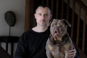 Jean-Baptiste del Amo reinventa la casa encantada: "Le otorgo una dimensión orgánica, casi humana"