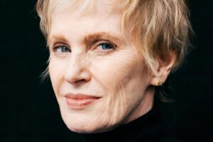 Siri Hustvedt se funde con el fantasma de Paul Auster en un libro hondo y conmovedor