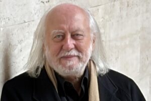 Crítica de 'Herscht 07769': el nobel Krasznahorkai alerta del regreso de los lobos nazis en su nueva novela