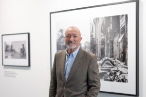 Pérez-Reverte, recuerdos de la guerra: "Queríamos cortar la digestión de la gente"