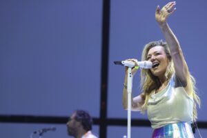 La nostalgia vence al escándalo en el regreso de La Oreja de Van Gogh en Madrid