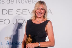 La periodista Marta Robles gana el Premio de Novela Ateneo de Sevilla con 'El anillo de Eloísa'